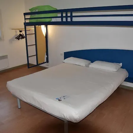 酒店 Ibis Budget 罗什福尔