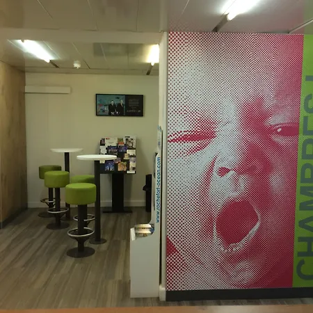 Ibis Budget מלון