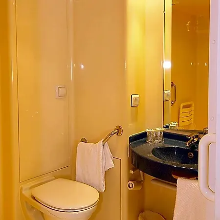 Ibis Budget 2* 罗什福尔