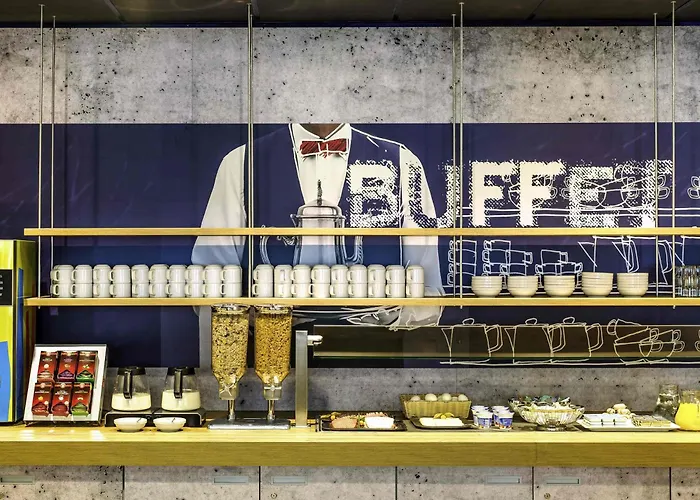 Ibis Budget Hotel 2*