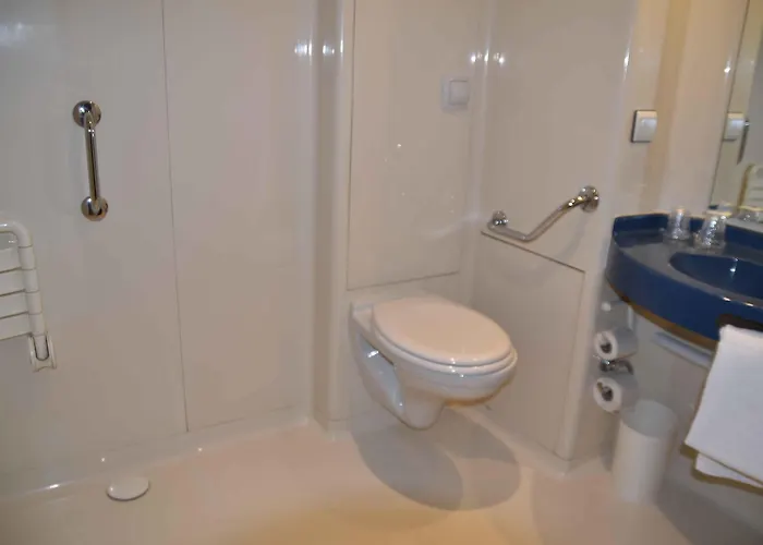 Hotel Ibis Budget 2*